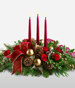 Candlelight Christmas Centerpiece