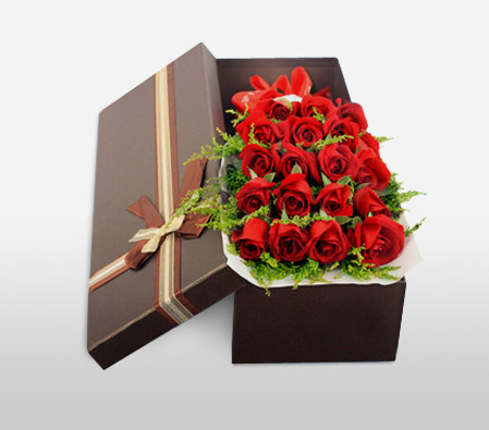 Christmas Love – Same Day Flower Delivery Las Vegas & Henderson/ Envelove  Beyond Gifts™