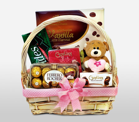 Buy SurpriseForU Box of Delicious Ferrero Rocher Chocolates (4 pcs) With  Chocolates | Chocolate Gift | Chocolate Basket Hamper | 428 Online at Best  Prices in India - JioMart.
